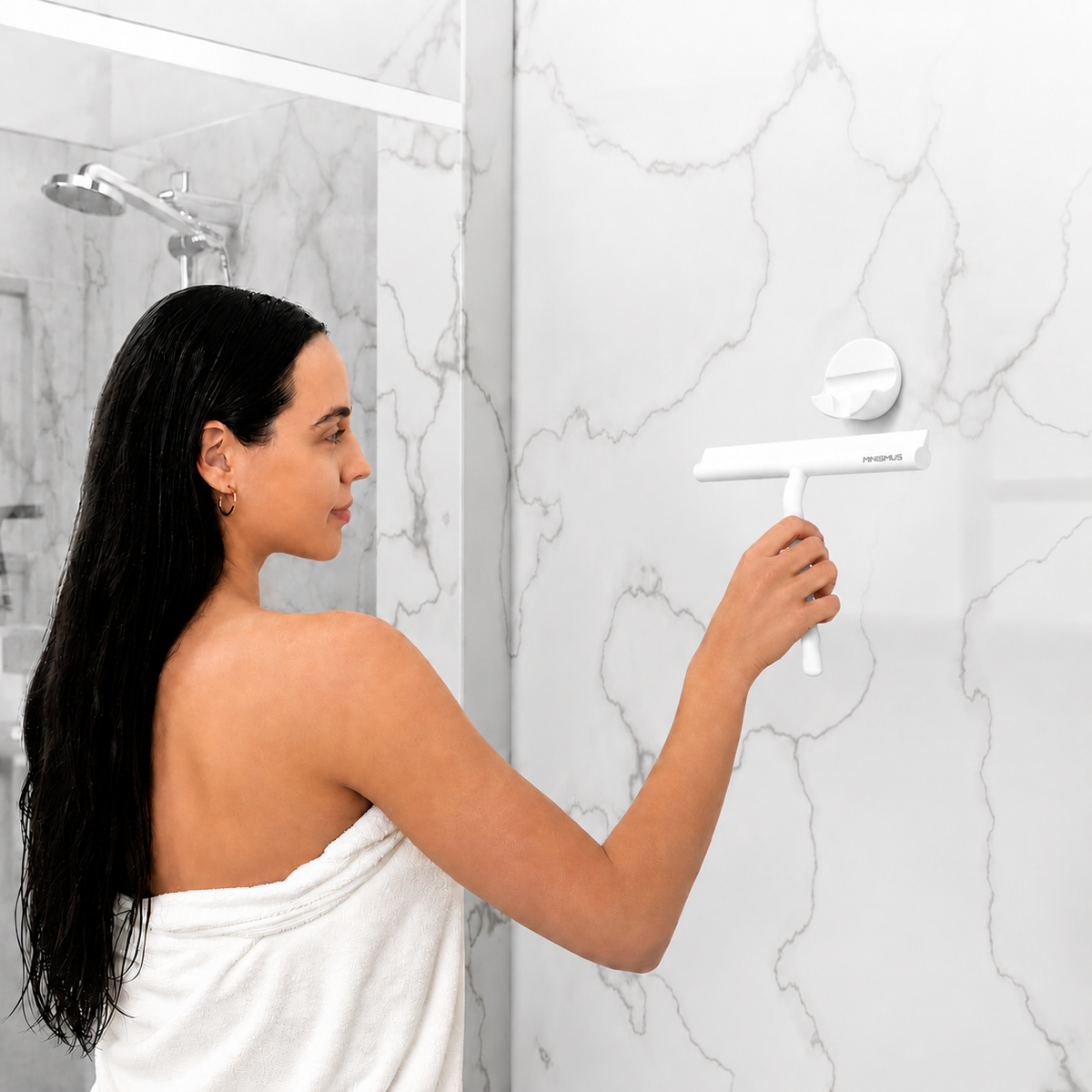Duschabzieher 28 cm mit magnetischer Wandhalterung und Silikonlippe